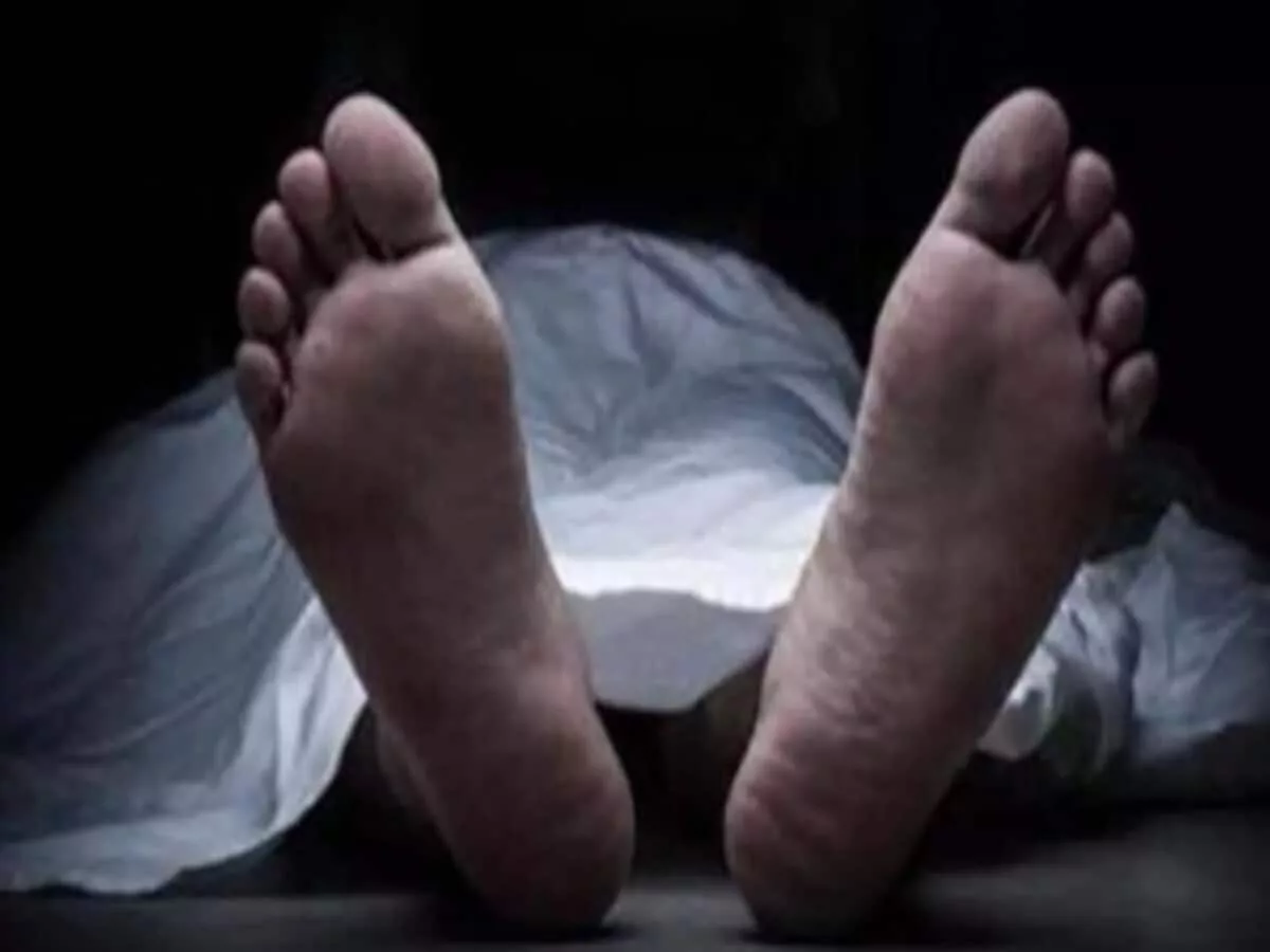Man Kills Wife By Strangling Her For Dowry Court Finds Husband Brother In Law And Sister In 