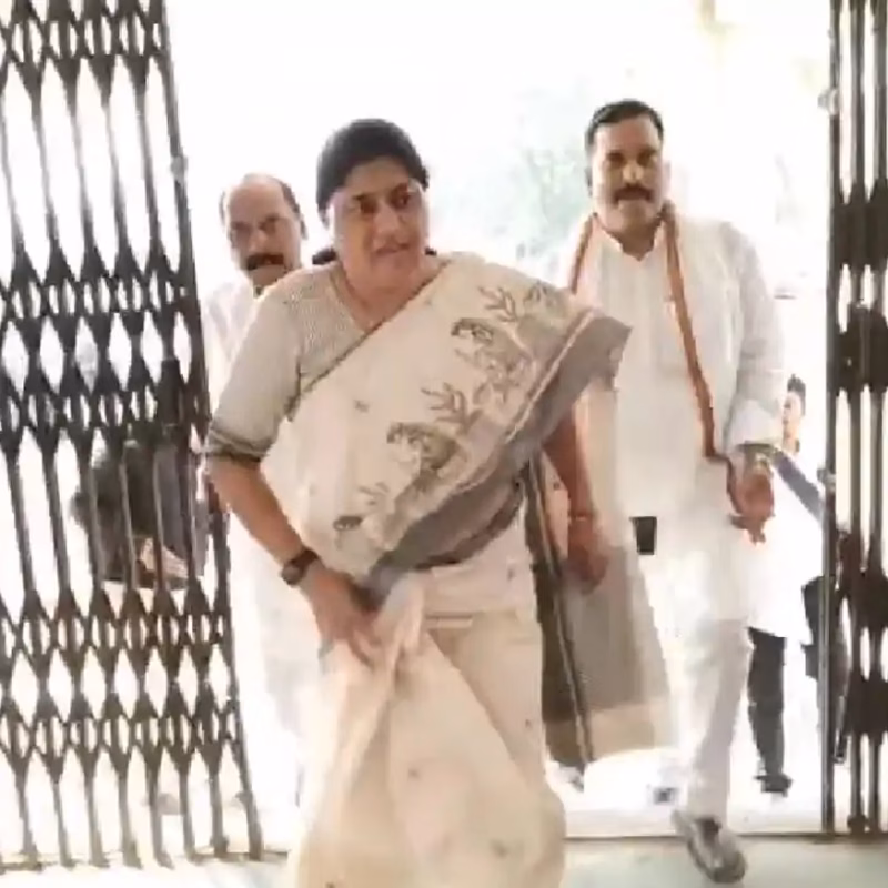 Leshi Singh Files Nomination for Sixth Time as JD(U) Candidate in Dhamdaha, Purnia, Emphasizing Women’s Empowerment